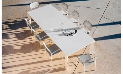 Стол Dolmen Low Varaschin 1822L