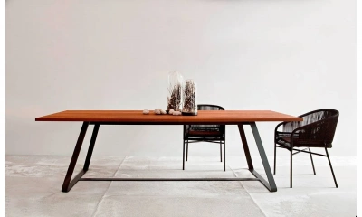 Стол Kolonaki Varaschin 3397