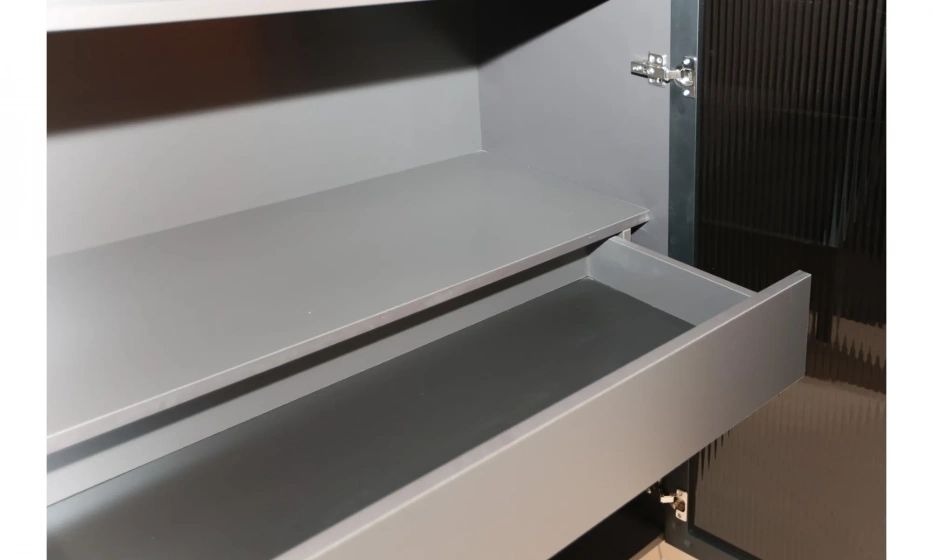 Витрина Saloni Hiro - фото 6