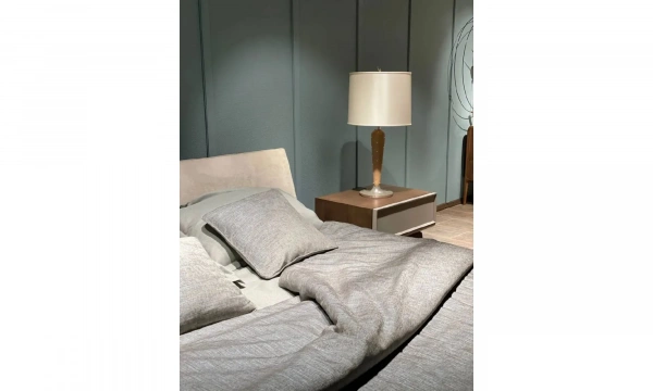 Комплект на кровать HOMAGE (покрывало 265*250 + 2 подушки 50*50 + простыня на резинке 180*200 + 2 подушки 50*80)