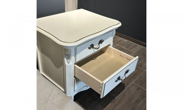 Прикроватная тумбочка Kreind Atelier Gold