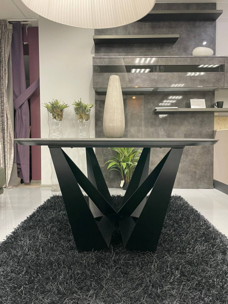 Стол FACTURE PROJECT DARIUS