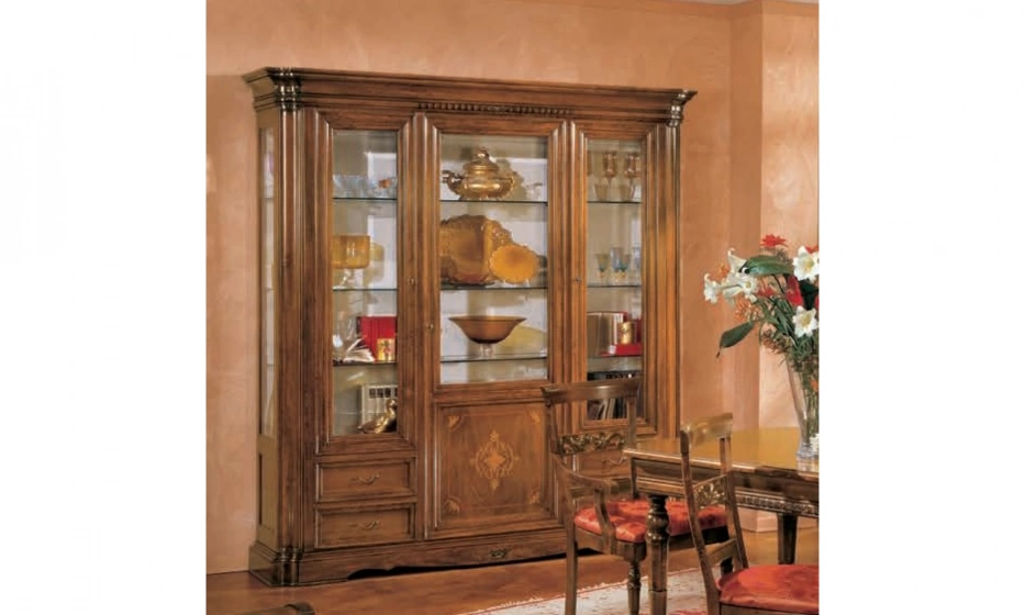 Витрина 3-х дверная Vaccari Giovanni Bella Italia - фото 1