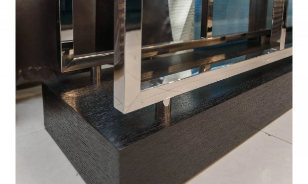 Стеллаж Eichholtz Lagonda