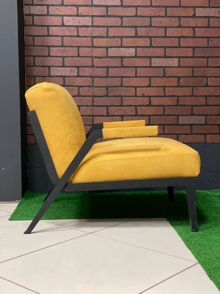 Кресло Homage Brea