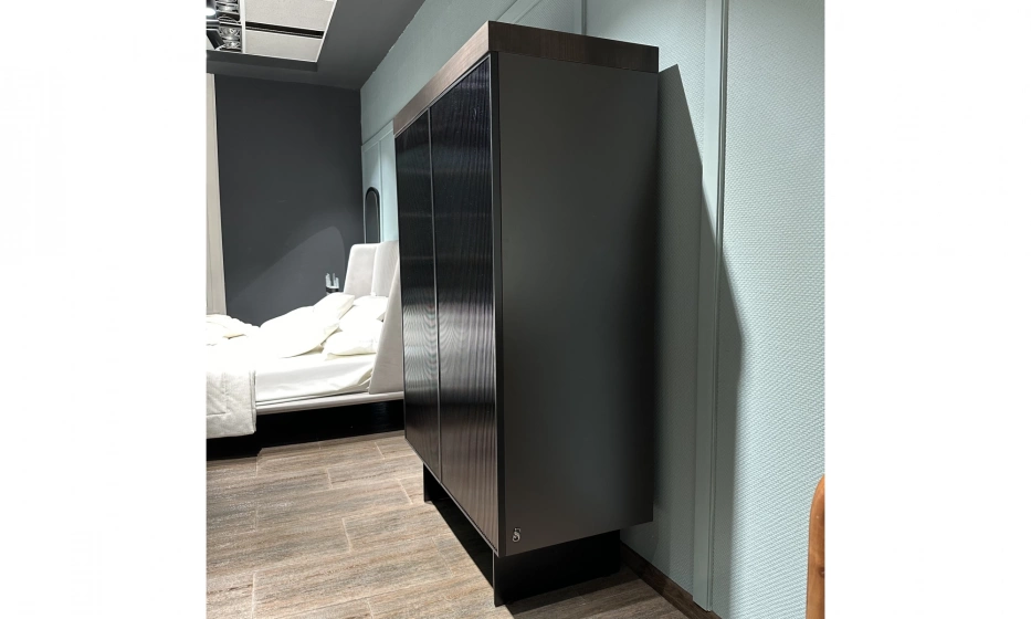 Витрина Saloni Hiro - фото 4