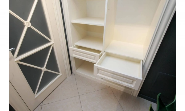 Шкаф (мебельный молуль) Астродорс