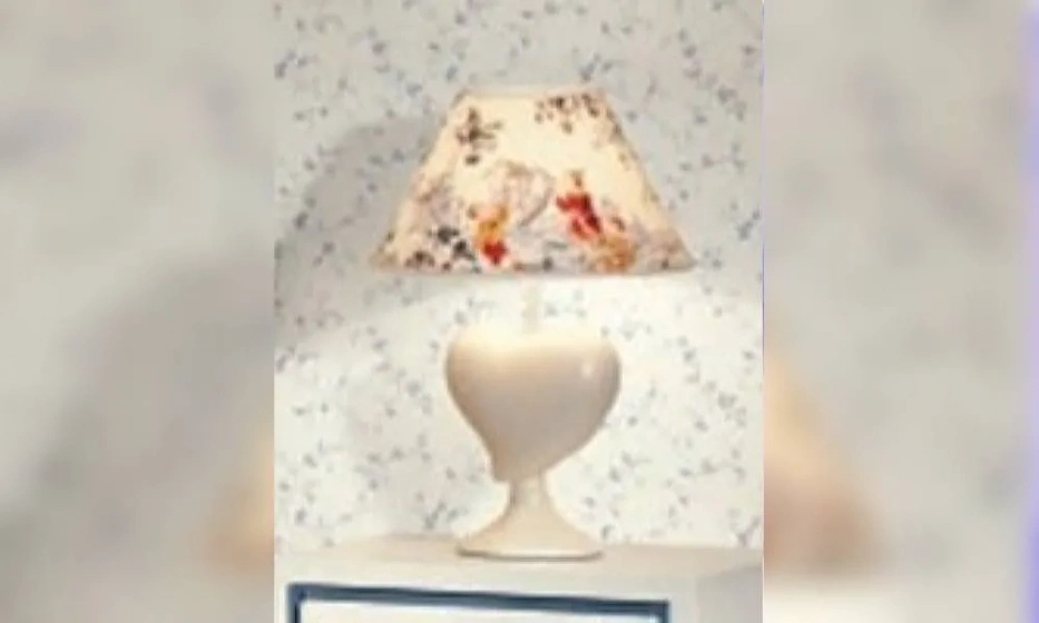 Junior Настольная Лампа В Виде Сердца - фото 1