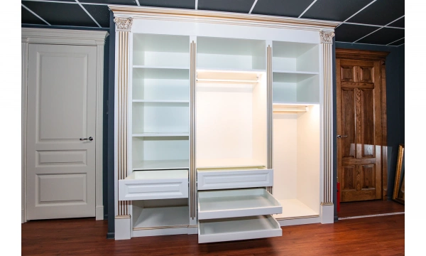 Шкаф Астродорс