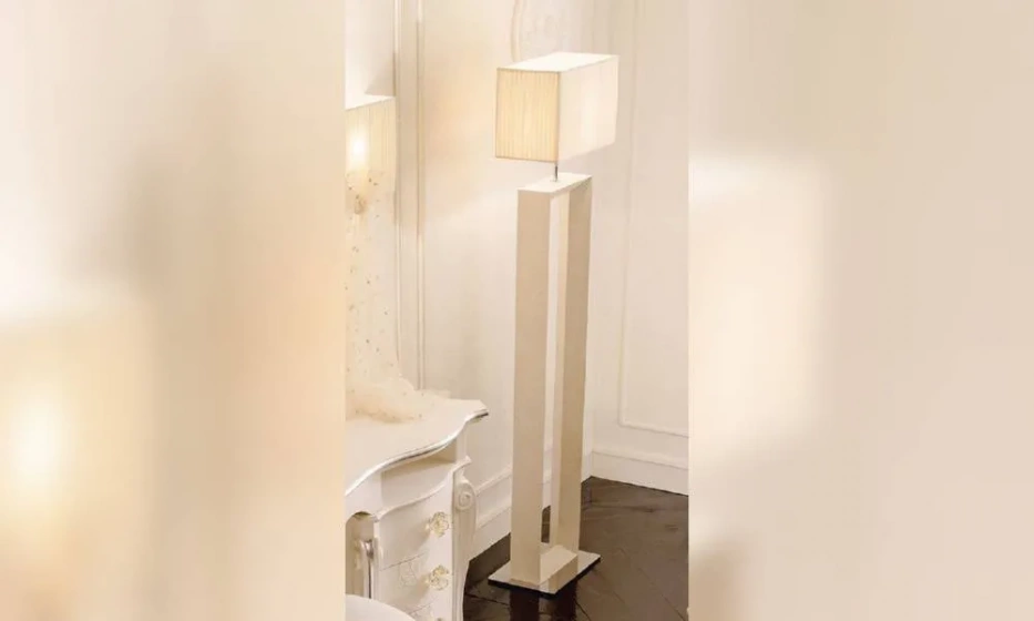 Напольная Лампа Charls Avenanti Vr2 623 B - фото 1