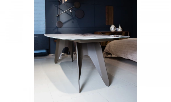 Стол обеденный Saloni Farfalle