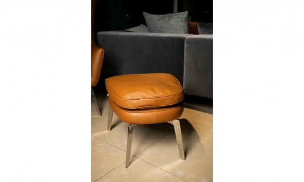 Современный пуф Jacob Caliaitalia