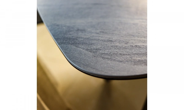 Обеденный стол Saloni Farfalle