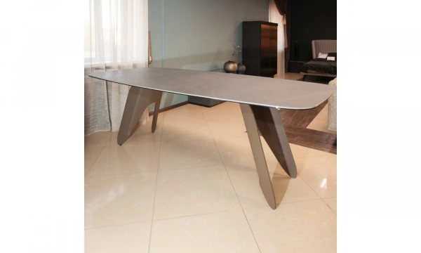 Обеденный стол Saloni Farfalle